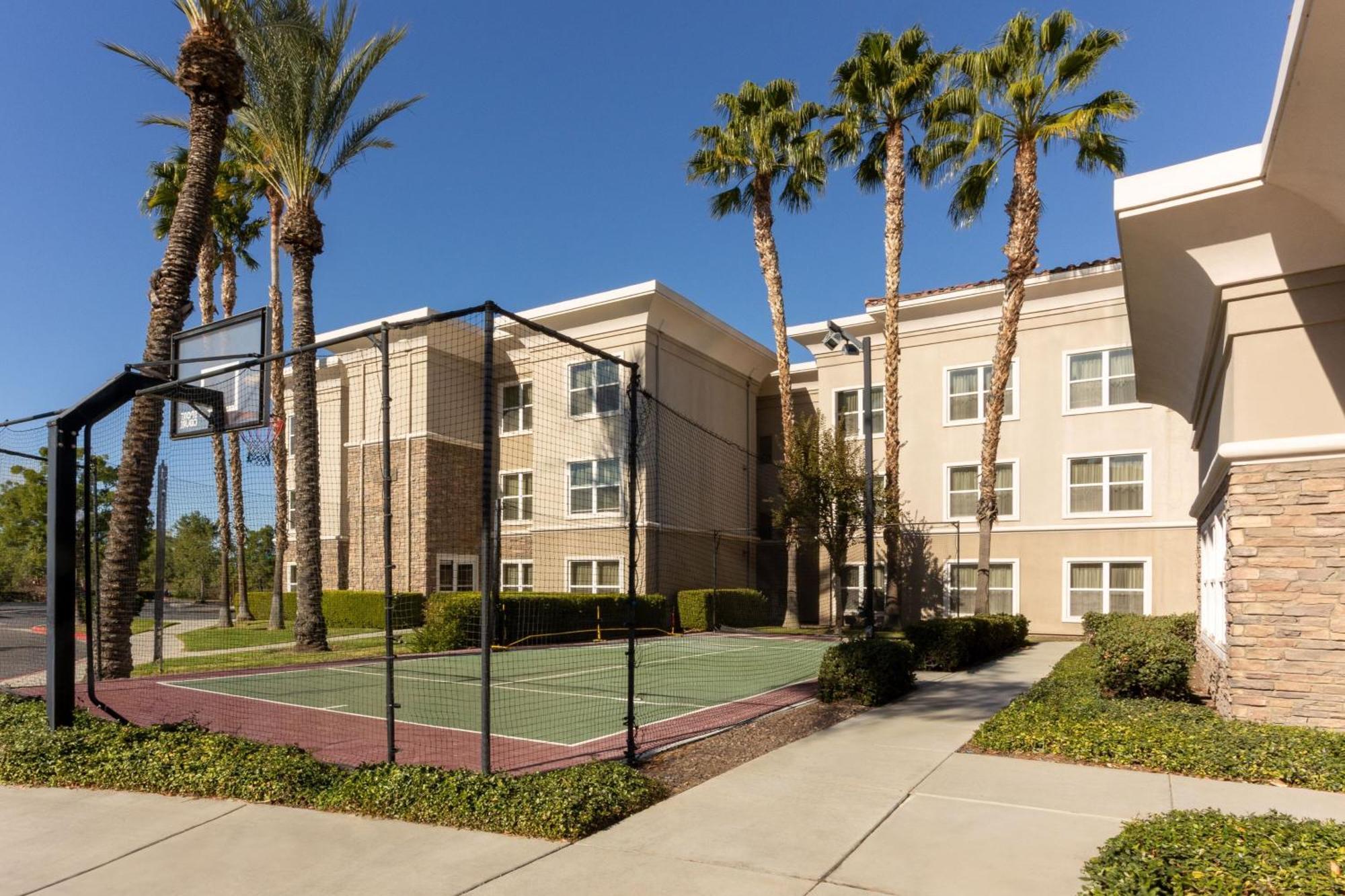 Residence Inn By Marriott Corona Riverside Exterior foto